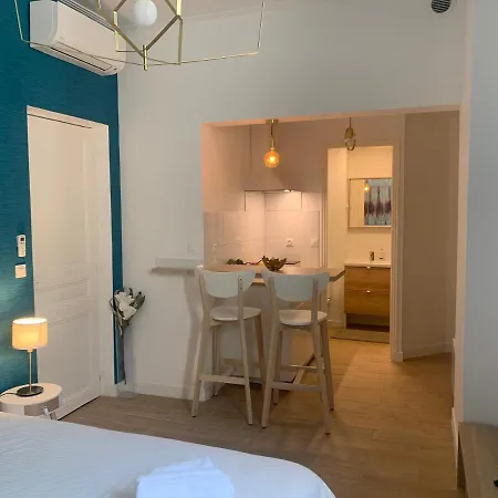 Apartment Les Fougeres Jardin Cannes